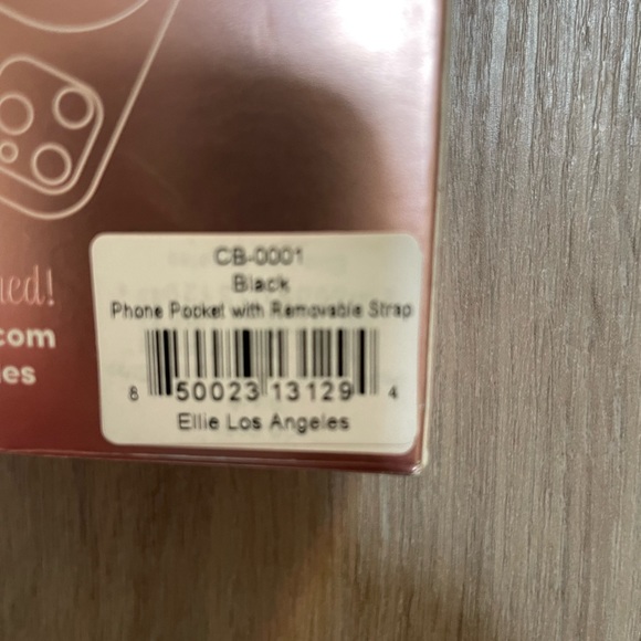 Ellie Rose stick-on wallet with removable strap, NWT - Picture 5 of 5